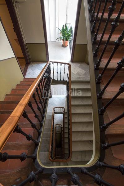 Foto 799345ec-28ce-446e-bdab-c8842334589b. Alquiler oficina  en alquiler en ciutat vella en Barcelona