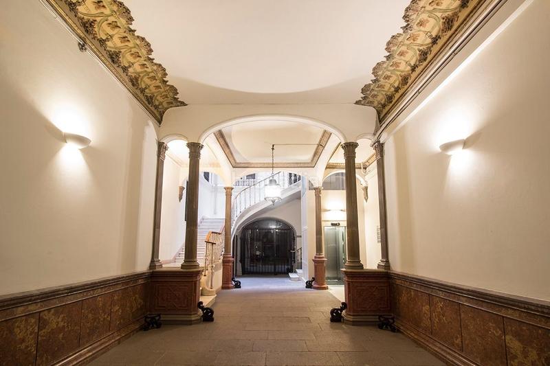 Foto 64e5cf19-d4ce-4790-af26-4199b8eefa8b. Rent office space with heating in Gòtic Barcelona
