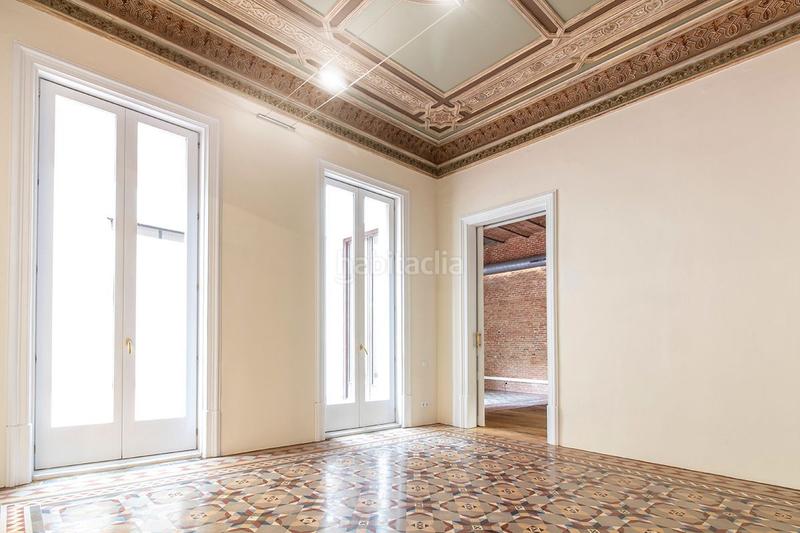 Foto e6a8aafb-fbf0-44a1-9fdd-e8af935f1640. Rent office space with heating in Gòtic Barcelona