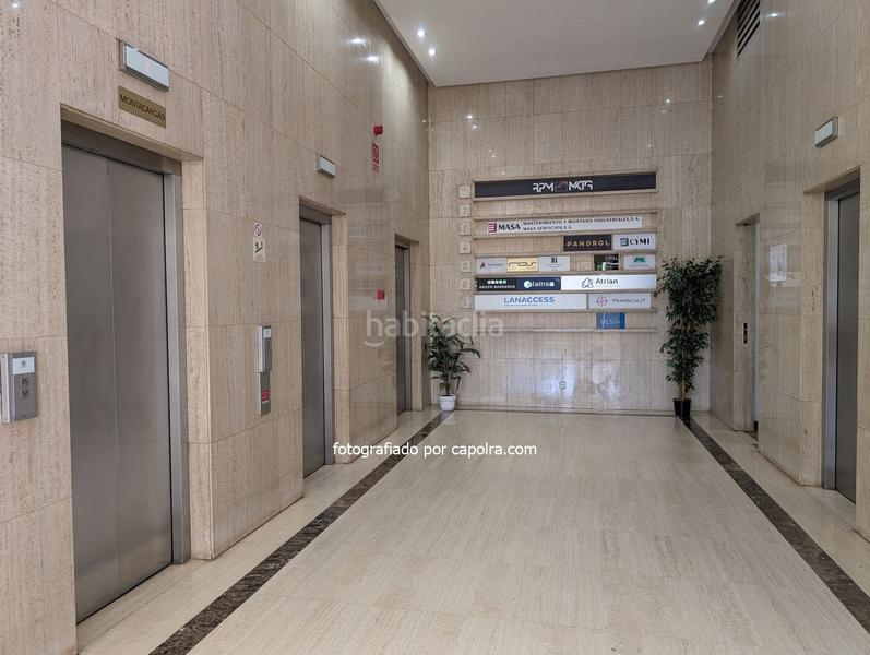 Foto 9eaac01e-3be9-4ee9-b7d0-9e3860fdccc5. Location bureau avec chauffage dans Santa Eulàlia Hospitalet de Llobregat (L´)