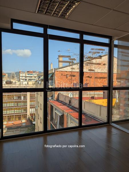 Foto dbe197aa-f4e7-4827-8569-52b97e8c60af. Lloguer oficina amb calefacció a Sant Antoni Barcelona