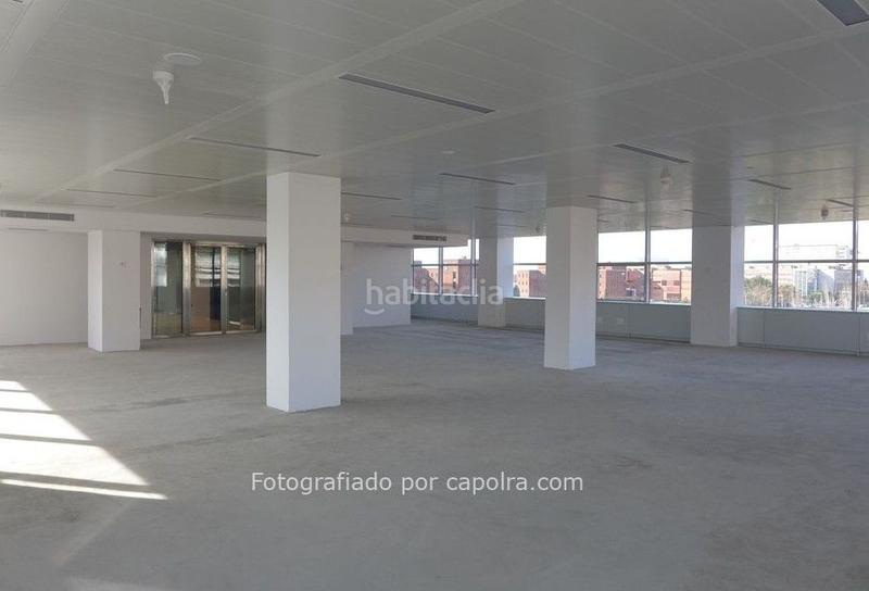 Foto 38f16237-2f75-40fd-9b30-f8a31bca989b. Affitto ufficio con riscaldamento in Pedralbes Barcelona