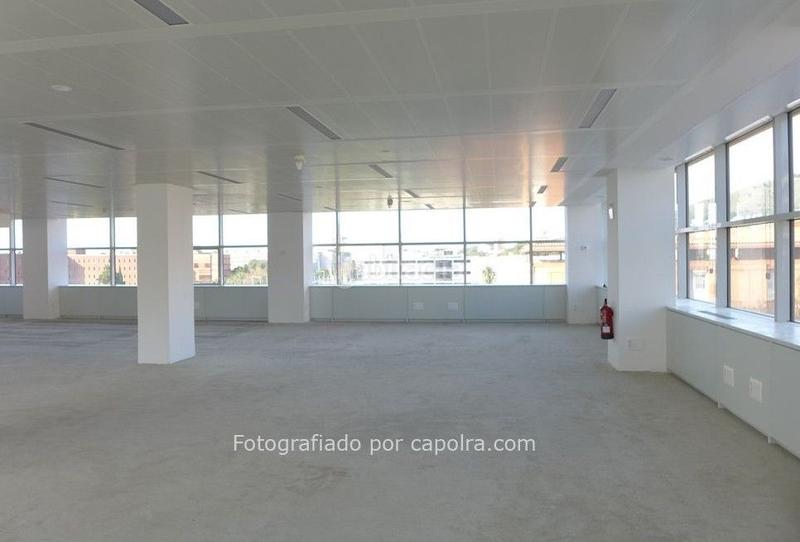 Foto c0aef74c-65fd-4c70-895c-5506b61f6db5. Alquiler oficina  con inmejorables vistas sobre la diagonal en Barcelona