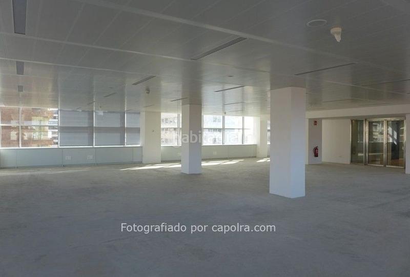 Foto cd9a2d0b-a094-45ac-a965-a2506b4eb405. Alquiler oficina  con inmejorables vistas sobre la diagonal en Barcelona