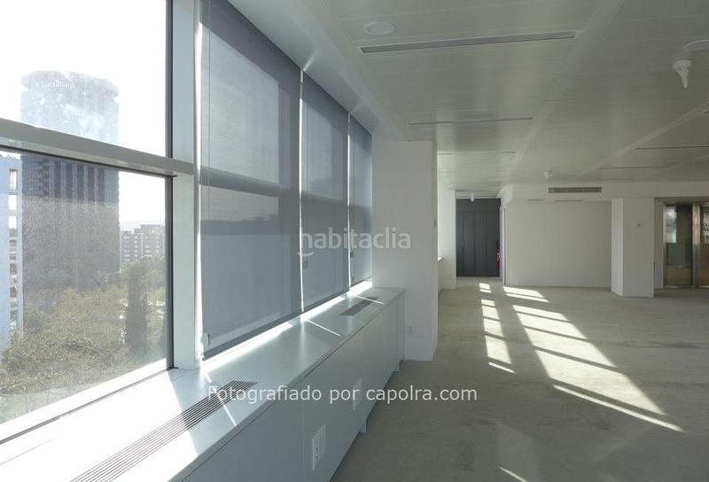 Foto d20e6b82-62fe-49b9-8f83-3c4e5f741434. Alquiler oficina  con inmejorables vistas sobre la diagonal en Barcelona