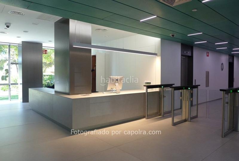 Foto ca5e225b-e25f-4c9d-adad-e909b0e77140. Location bureau avec chauffage dans Pedralbes Barcelona