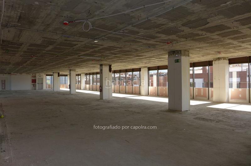 Foto 2117e3ec-d00c-4c24-a7f2-31e1279df226. Alquiler oficina  en alquiler en fructuós gelabert con terraza comunitaria en Sant Joan Despí