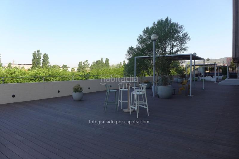 Foto a90cdb72-0254-4af9-9589-2e2b048a101f. Location bureau avec chauffage dans Sant Joan-TV3 Sant Joan Despí