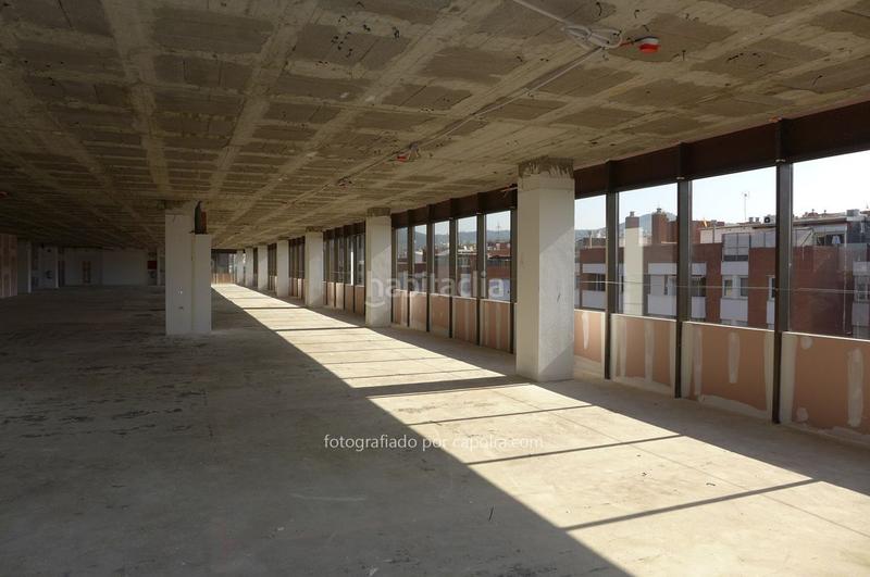 Foto e26f89fa-5a64-4aa7-ac03-807f1b921f49. Miete büro mit heizung in Sant Joan-TV3 Sant Joan Despí