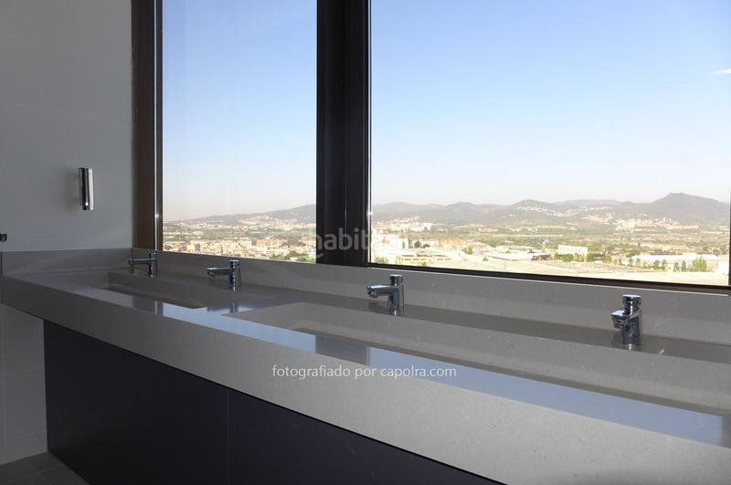 Foto 5472ee63-2543-4722-865d-5a0c749fff47. Rent office space with heating in Sant Joan-TV3 Sant Joan Despí