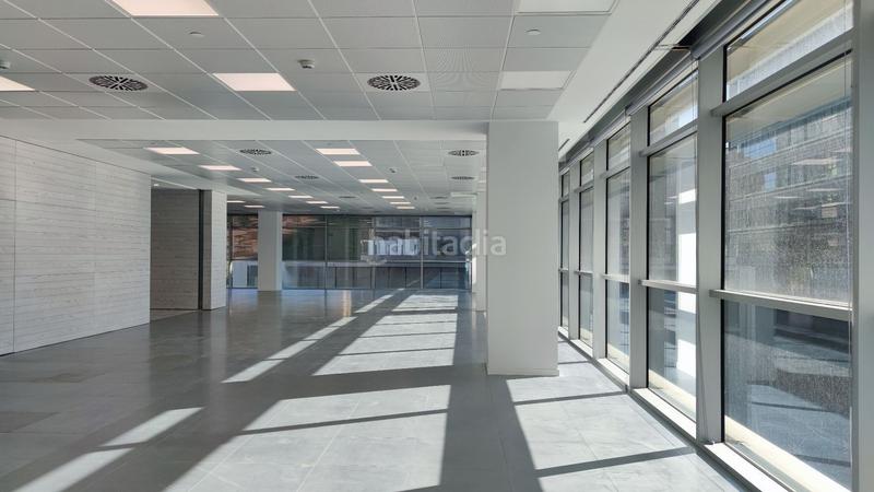 Foto 27d49693-b3d4-4c04-b0a1-7fe966ebf27a. Rent office space with heating in Diagonal Mar i el Front Marítim del Poblenou Barcelona