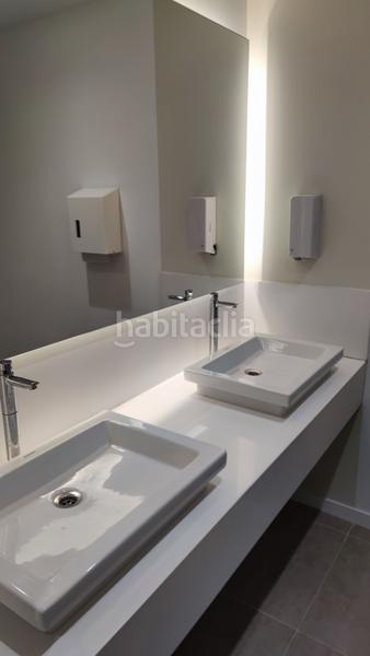 Foto 9aa7864a-596f-4746-a62f-3353b3563a3c. Rent office space with heating in Diagonal Mar i el Front Marítim del Poblenou Barcelona