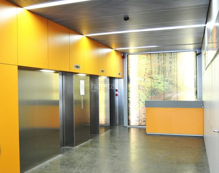 Foto 945d34dc-2494-43d7-af53-2928940be625. Rent office space with heating in La Sagrera Barcelona