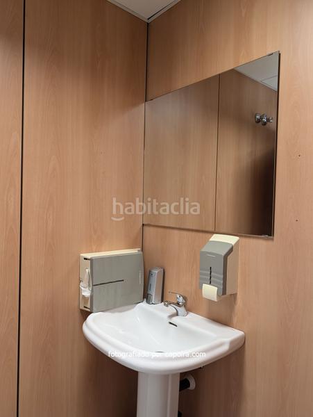 Foto 2304e8ca-b2a8-43e2-803b-0ec5337d7eed. Miete büro mit heizung in Mas Lluí - Els Miralls Sant Just Desvern