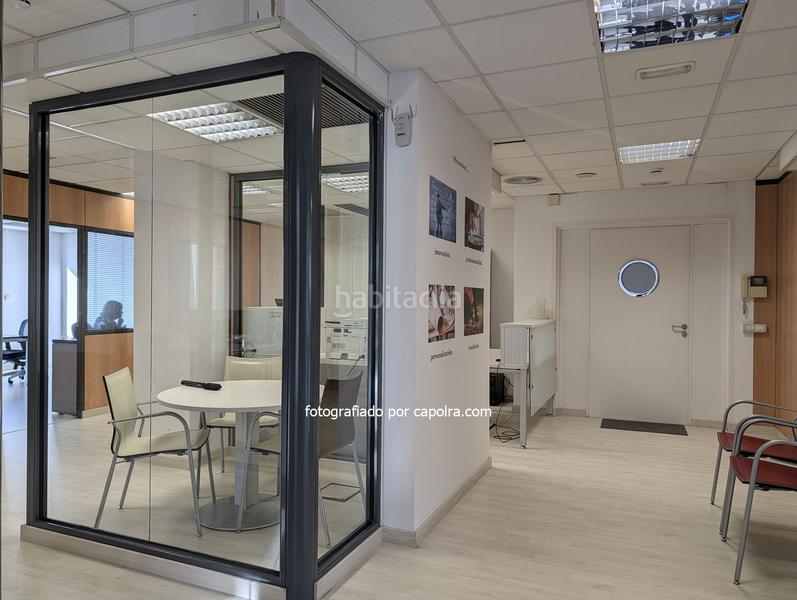 Foto 516aa843-66c8-40d4-a569-d5c7d43e68cd. Miete büro mit heizung in Mas Lluí - Els Miralls Sant Just Desvern