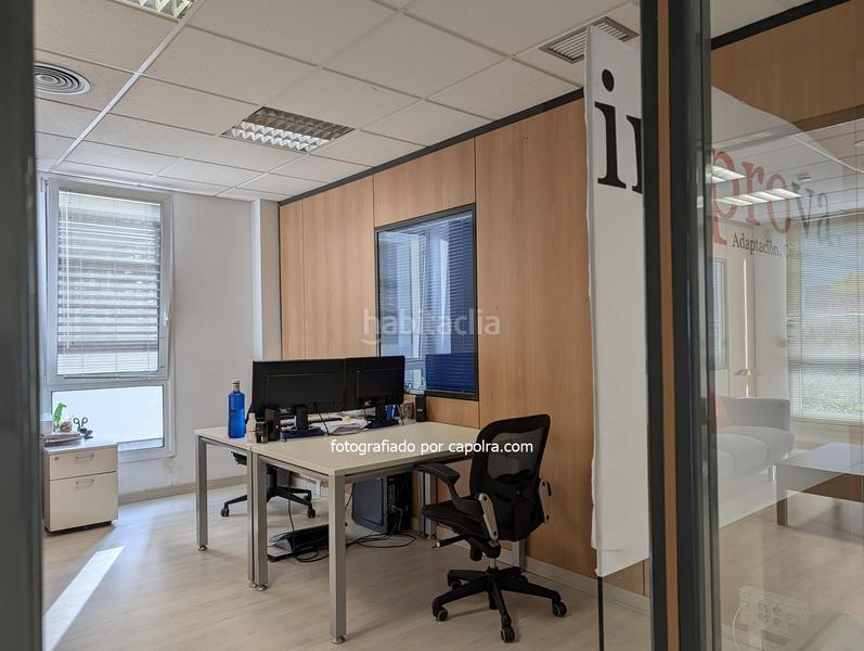 Foto 5be995ee-00a1-4a40-a6e2-9506e022e6a3. Miete büro mit heizung in Mas Lluí - Els Miralls Sant Just Desvern