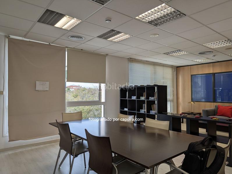 Foto 85fab20f-1412-42cc-8315-8e444a2c031f. Miete büro mit heizung in Mas Lluí - Els Miralls Sant Just Desvern