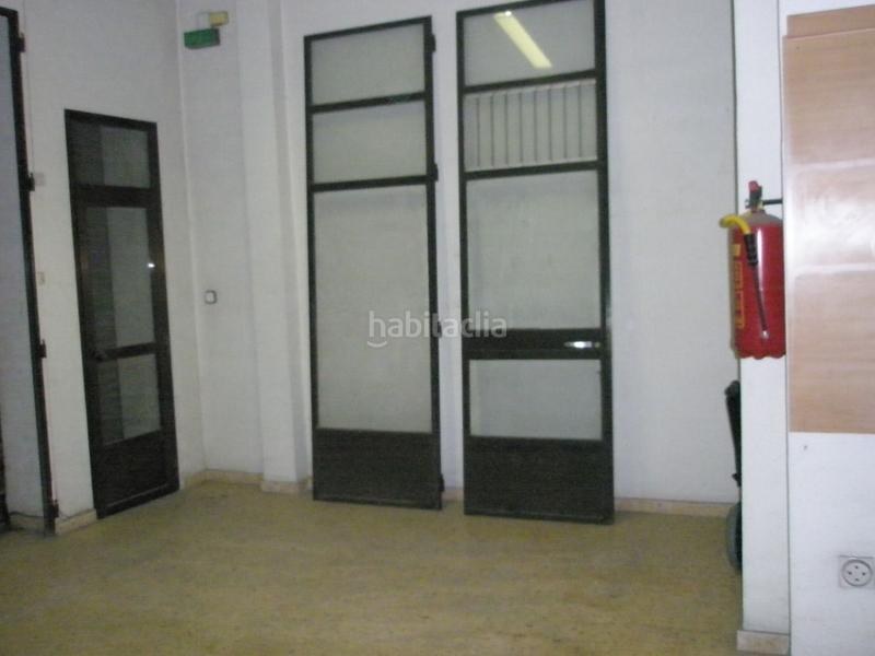 Foto 2a664bef-ce9f-4a26-8521-87f0bfd2cfb7. Local commercial dans Barrio de Patraix Valencia