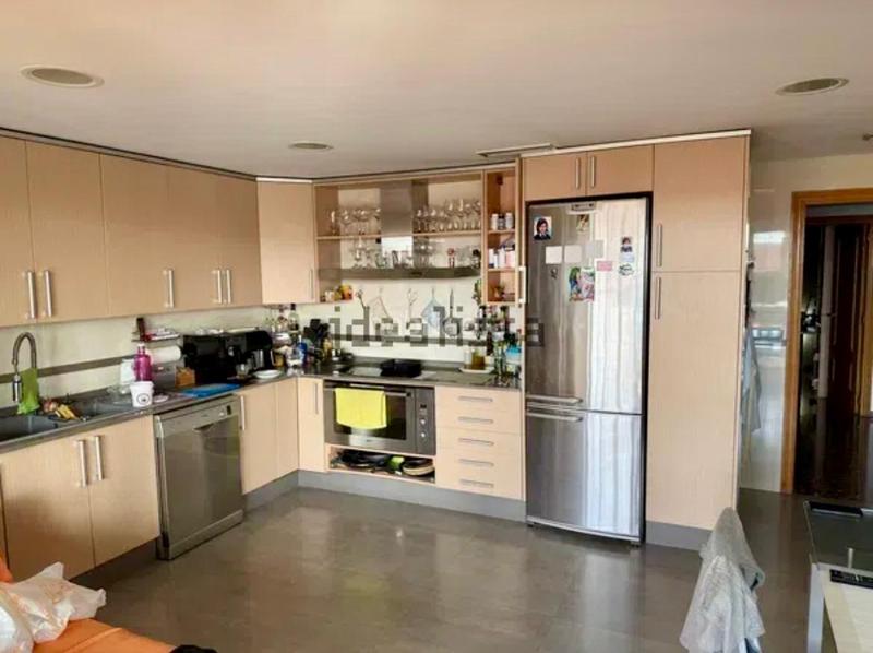 Foto 7e87fe56-77a3-473a-bc6d-b54fe3b209fd. Penthouse with parking in Barrio de Patraix Valencia