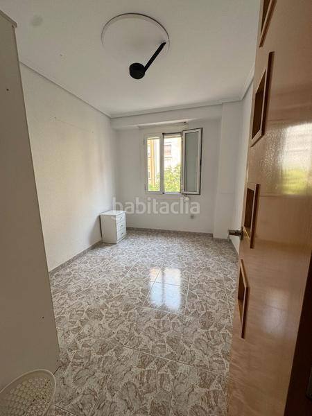 Foto a293f111-aad7-41c4-873e-4decd91374d2. Lloguer pis a La Petxina Valencia