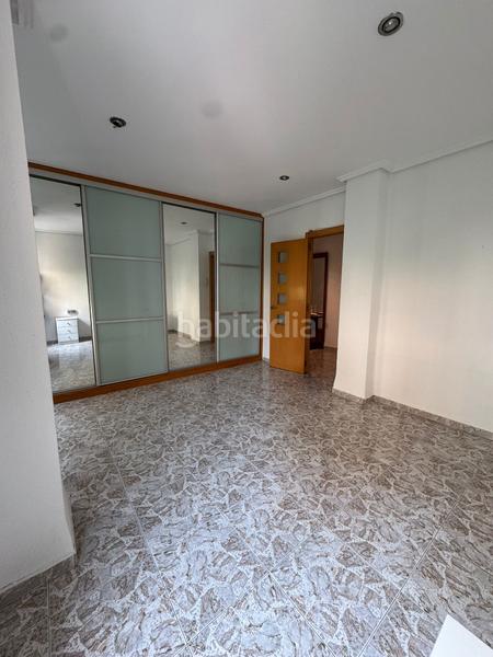 Foto e56e9f0b-6f8f-4d12-a07e-9014db26c699. Lloguer pis a La Petxina Valencia