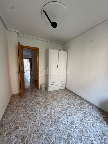 Foto f532f866-5c33-4d96-b269-d35a9607a577. Lloguer pis a La Petxina Valencia