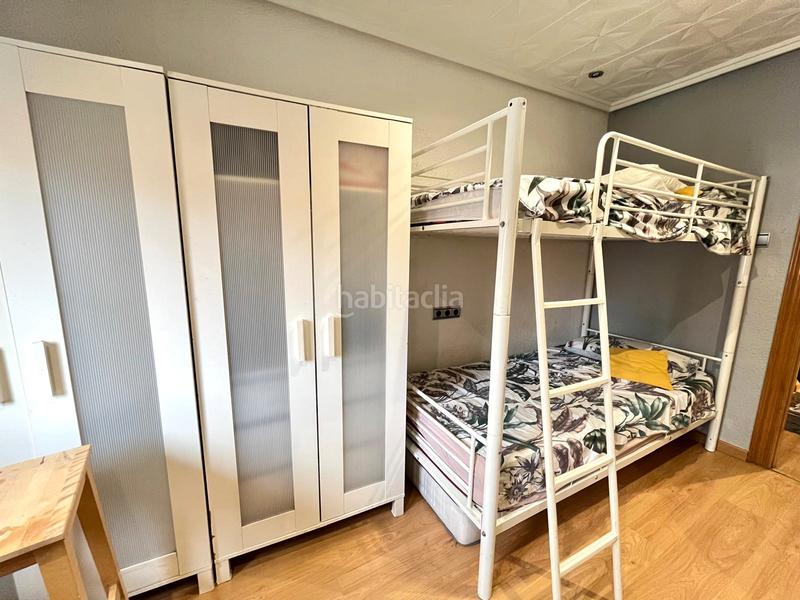 Foto bed0692f-81ba-4481-8123-184628646b01. Piso en Safranar Valencia