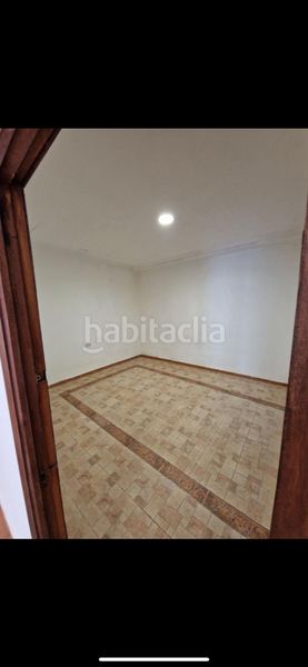Foto 2daf2345-8a40-4eb2-8f7b-a6fde1467da3. Local comercial a Sedaví