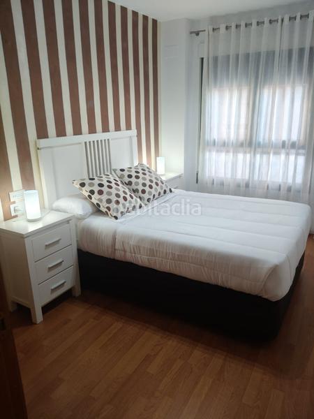 Foto 280815b6-0c8d-4feb-a0d0-45fe68ebd9a1. Miete etagenwohnung mit parking in L´Hort de Senabre Valencia