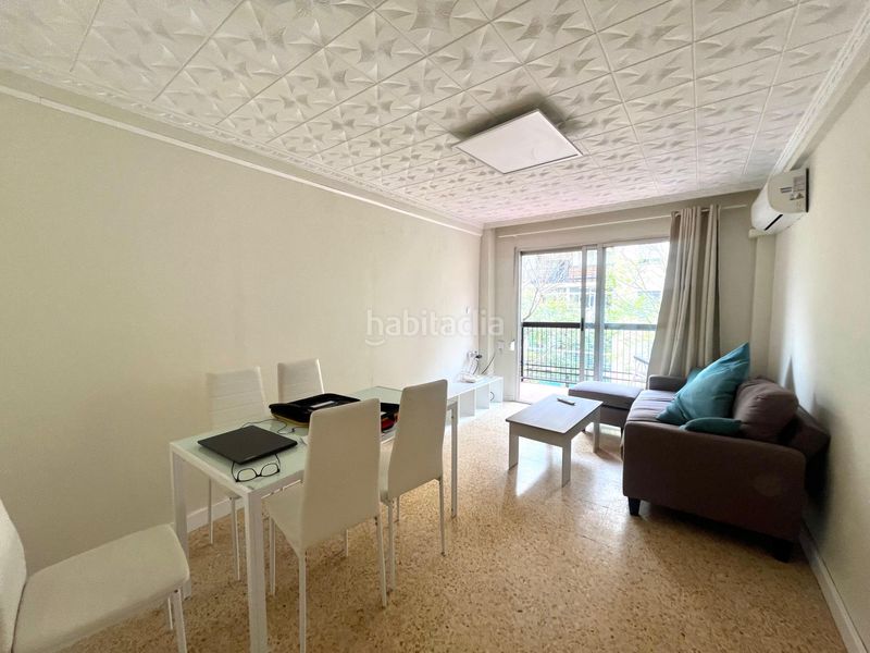 Piso para entrar a vivir, ideal para familias. en Valencia