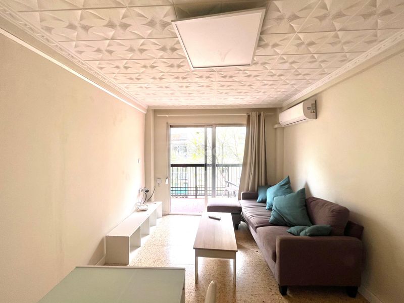 Piso para entrar a vivir, ideal para familias. en Valencia - Imagen 2
