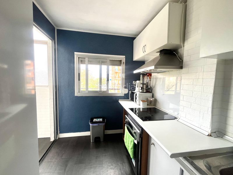 Piso para entrar a vivir, ideal para familias. en Valencia - Imagen 4
