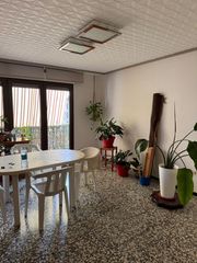 Appartement à Centro. Piso en centro de xirivella