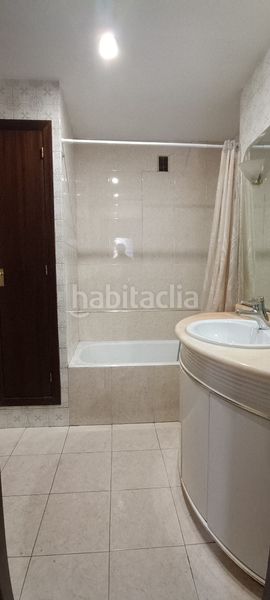 Foto a4e121ac-b437-4ec3-9f6a-c2dadf089837. Pis a Nou Moles Valencia