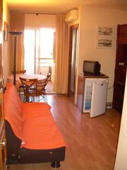 Lloguer Apartament  Carrer d'alemanya. Apartamento - facultades-hospital "clínico"