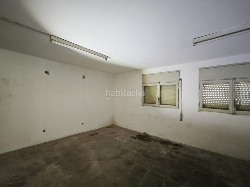 Foto 3bd56d4b-6871-4073-a3e1-86f625fa5b13. Local comercial a Avinyó