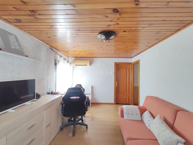 Foto fddb152d-cb27-432b-9c87-1e89696ad601. Haus mit heizung parking in Castellgalí