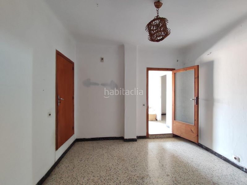 Foto 0b04710c-d274-49b2-8483-861422d206b6. Casa adosada casa para reformar con terraza, garaje y vistas a montserrat en Sant Joan de Vilatorrada