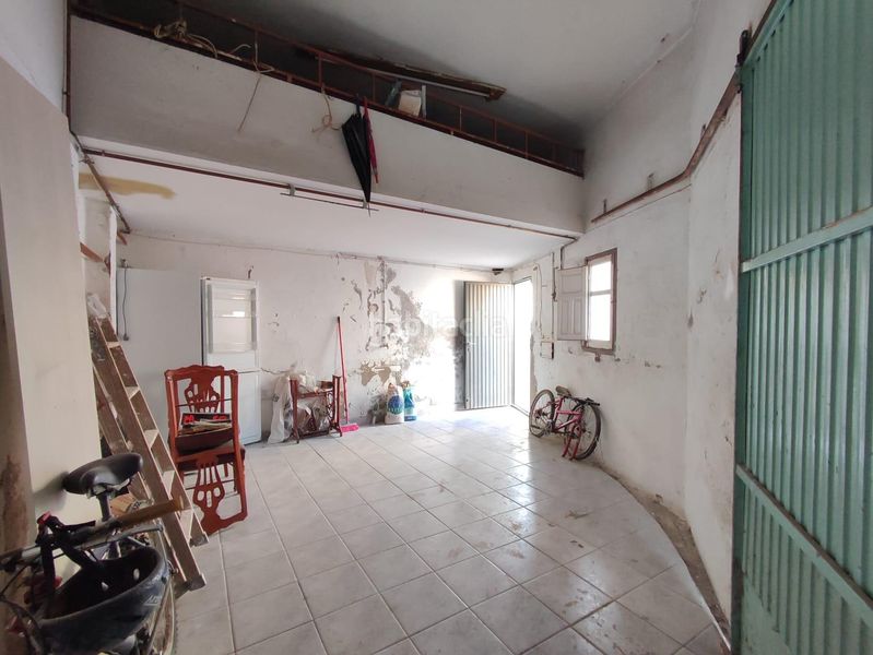 Foto 894c80fe-0791-4ef6-a307-9f783caac4d1. Casa adosada casa para reformar con terraza, garaje y vistas a montserrat en Sant Joan de Vilatorrada