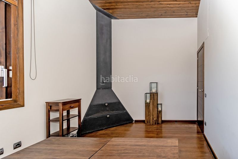 Foto e88f5cff-c29c-4046-a28e-defd0f2a1df3. Chalet in urbanitzacio el pla 274 in Prats i Sansor