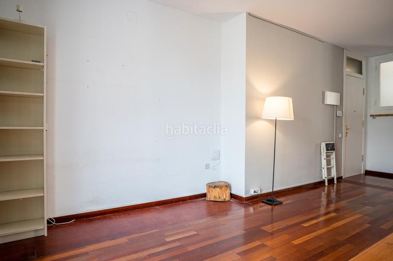 Foto d3a1bf7e-ab5b-44d4-9a41-43c6bfcdb099. Zweistöckige wohnung mit heizung in Centre Sabadell