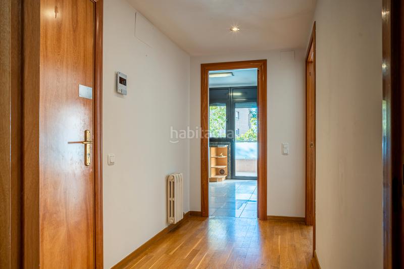 Foto 8fc73d74-05af-4271-857a-539a7294cfb0. Pis amb calefacció aparcament a Centre Sabadell