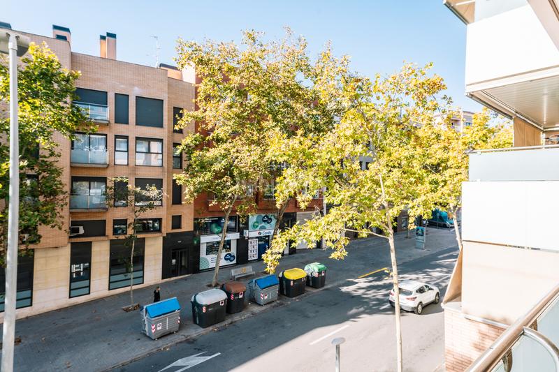 Foto b256deb9-49d3-4f14-8970-b38214095eb2. Pis amb calefacció aparcament a Centre Sabadell