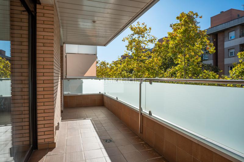 Foto be05137f-4a02-4863-baa2-8439dfaae4b4. Pis amb calefacció aparcament a Centre Sabadell