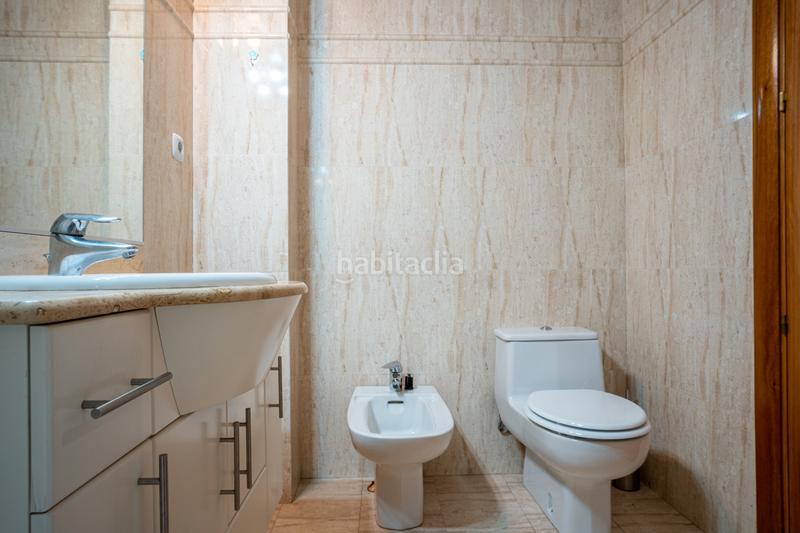 Foto eb7b7a7b-137f-4103-b3de-6fff53bc80a4. Pis amb calefacció aparcament a Centre Sabadell