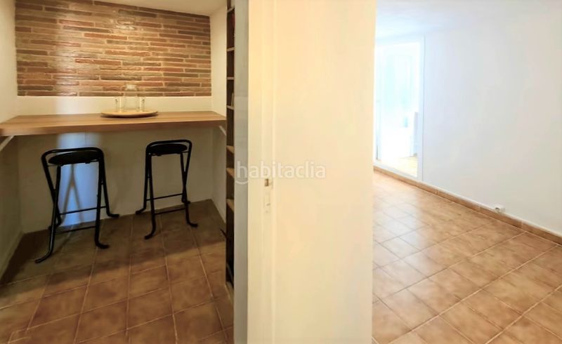 Ático listo para entrar a vivir, con mucho encanto y adaptable a varios estilos de vida de calidad y sostenibilidad. en Barcelona - Imagen 18