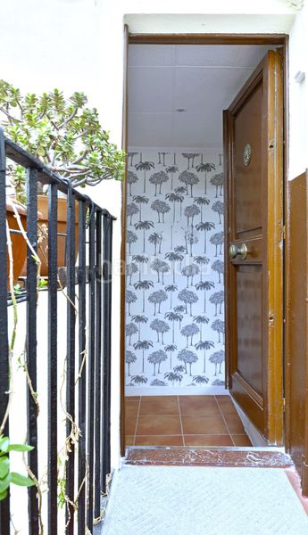 Ático listo para entrar a vivir, con mucho encanto y adaptable a varios estilos de vida de calidad y sostenibilidad. en Barcelona - Imagen 2