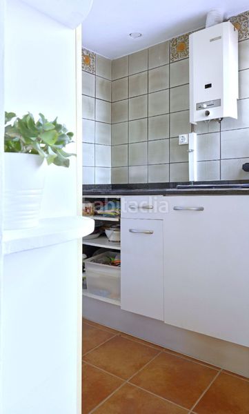 Ático listo para entrar a vivir, con mucho encanto y adaptable a varios estilos de vida de calidad y sostenibilidad. en Barcelona - Imagen 13