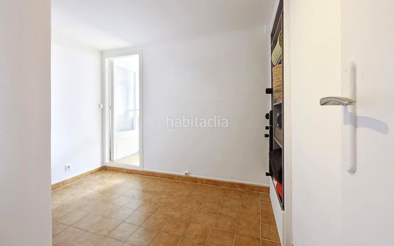 Ático listo para entrar a vivir, con mucho encanto y adaptable a varios estilos de vida de calidad y sostenibilidad. en Barcelona - Imagen 20