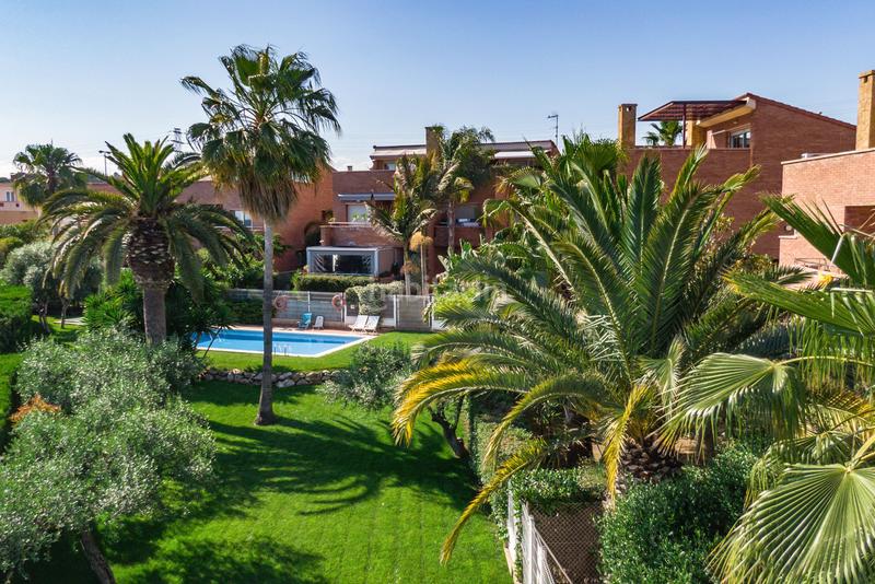 Foto 679a9765-68a0-446c-bd26-b6586748195a. Chalet  unifamiliar en l´arrabassada, en Llevant Tarragona